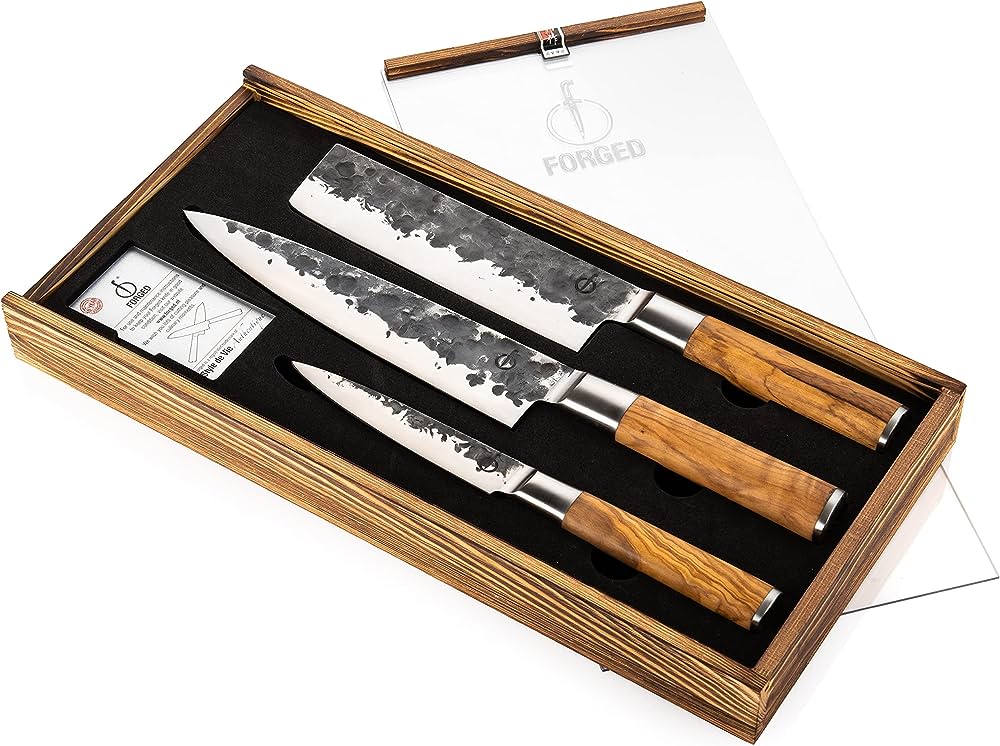 [Forged-5891001] Forged Olive 3 pieces: Chef´s, Vegetable and Utility Knives