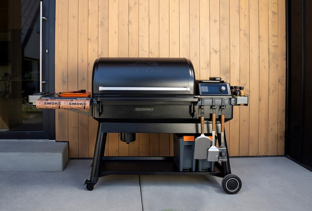 Traeger Ironwood XL Feier a Flam